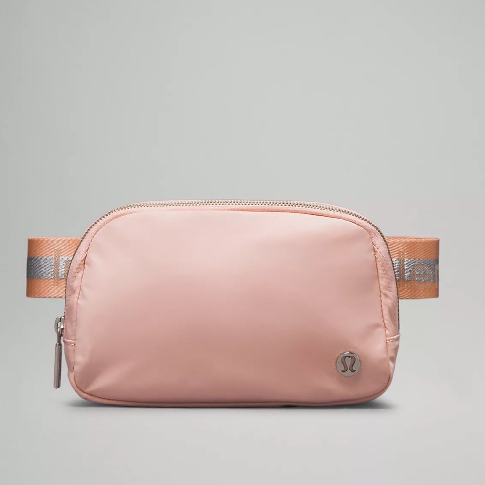 Lululemon Pink Belt Bag - BRAND NEW